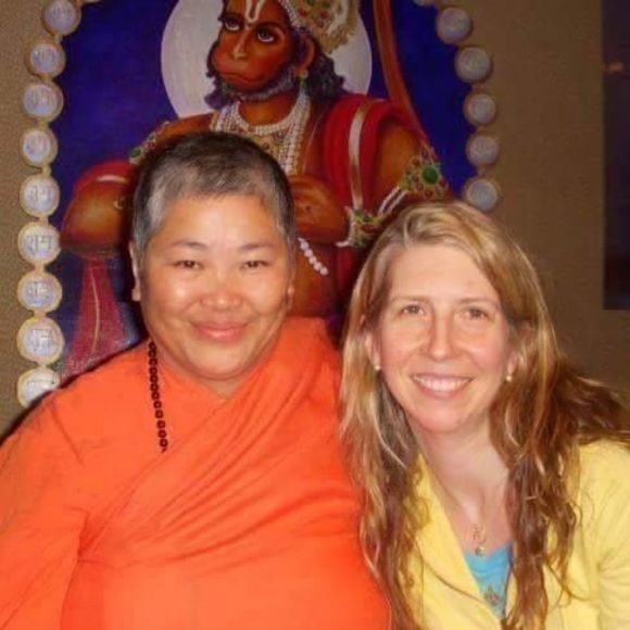 Meet your Posher, Laurie - Picture 1 of 1